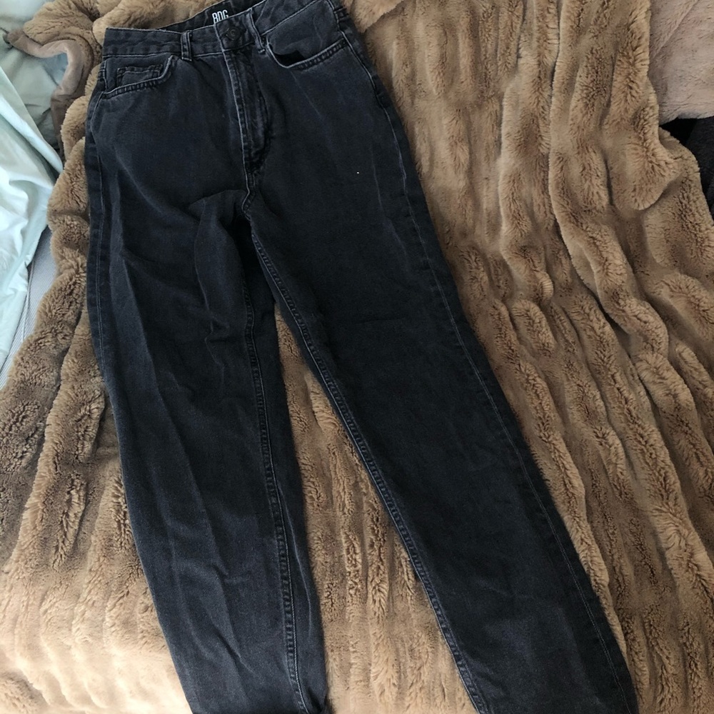 BDG Urban Outfitters Mom jeans size 27